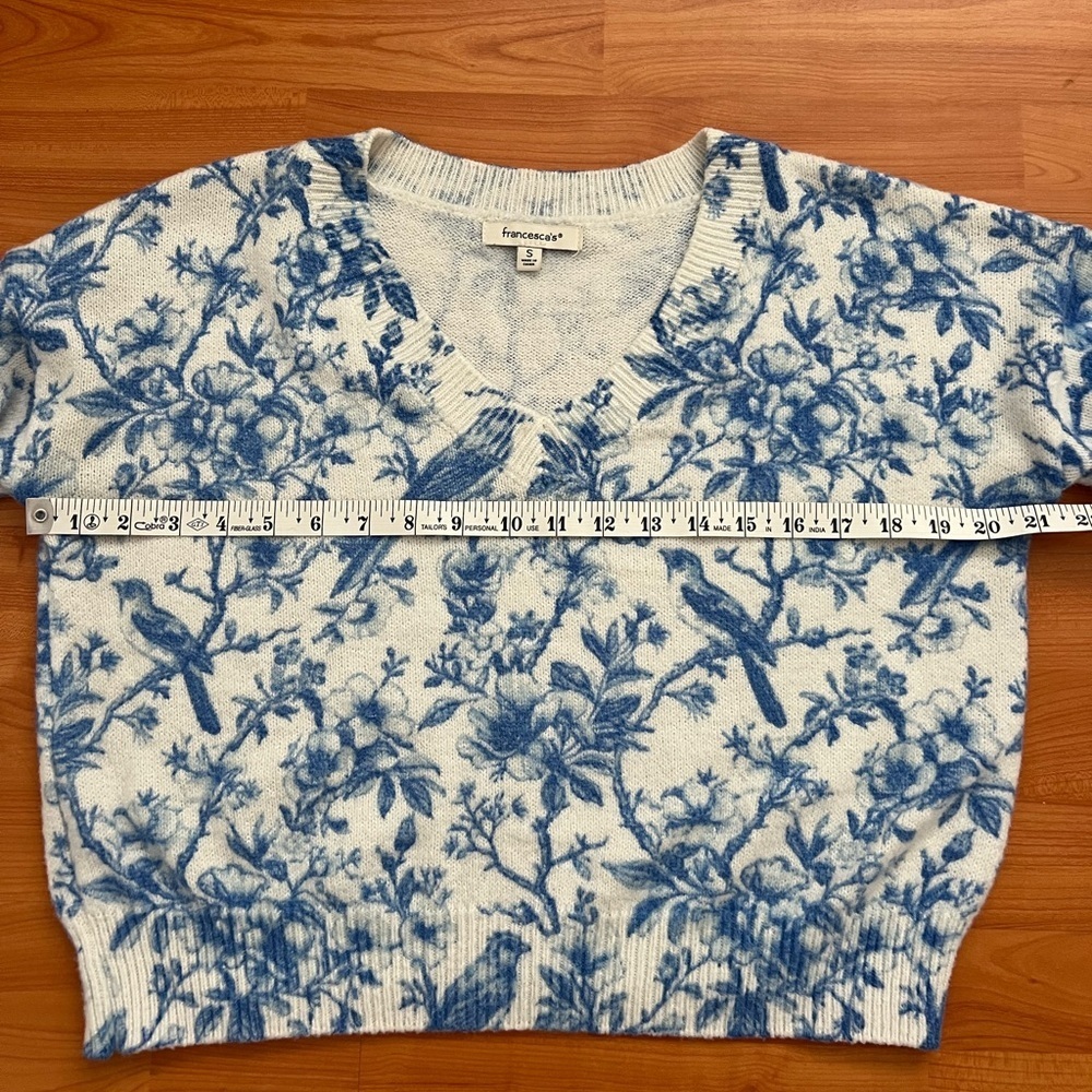 Francesca’s Bettie Postcard Print Sweatshirt - Picture 6 of 8